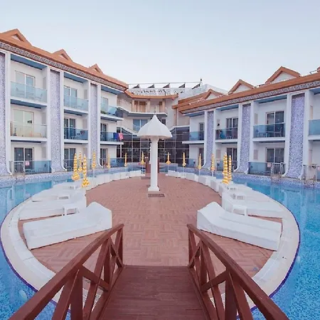 Ocean Blue High Class & 호텔 올루데니스