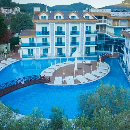 Ocean Blue Hotel 4*