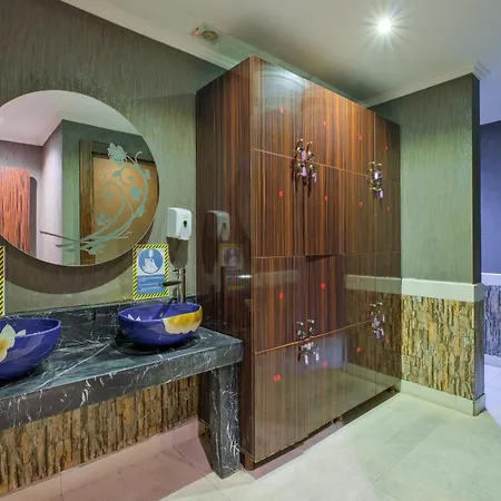 Ocean Blue High Class & Hotel 4*
