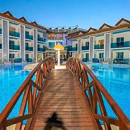 Ocean Blue High Class & Hotel Ölüdeniz
