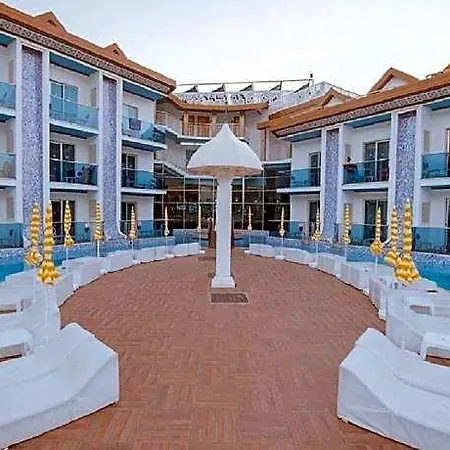 Ocean Blue High Class & Hotel 4*