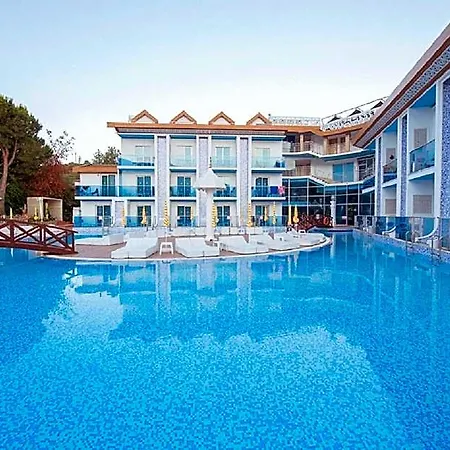 Ocean Blue High Class & 4* Ölüdeniz