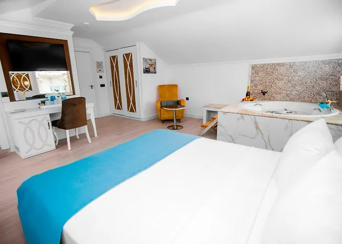 Ocean Blue High Class & Hotel