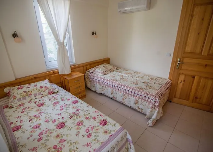 Ocean Blue High Class &