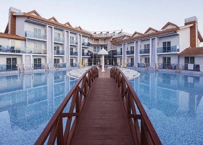 Ocean Blue High Class & Hotel 4*