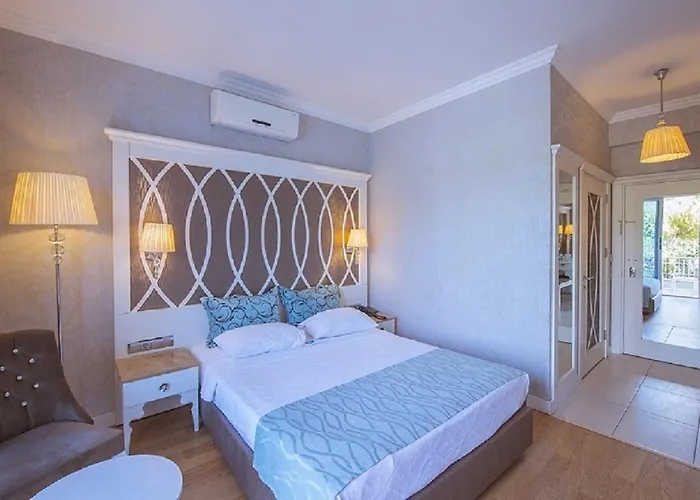 Ocean Blue High Class & Hotel