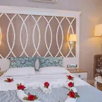 Ocean Blue High Class & Hotell 4*