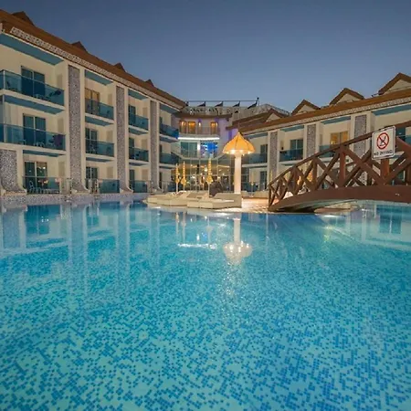 Ocean Blue High Class & Otel 4*